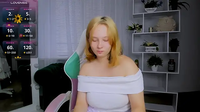 Snapshot of Ketrin_n_ chatting on December 2025 06:12:02 AM Ketrin n online show from December 2025 06:12:02 AM