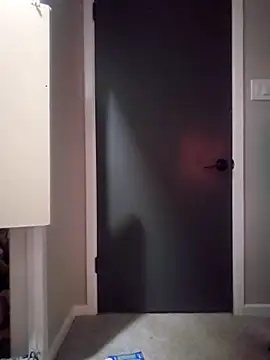 LongandEasy77 online show from February 2026 08:39:01 PM