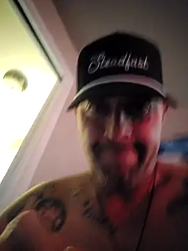 LongandEasy77 online show from November 2025 06:56:02 PM