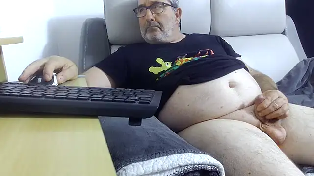 gillou1234 online show from September 2025 10:38:02 PM