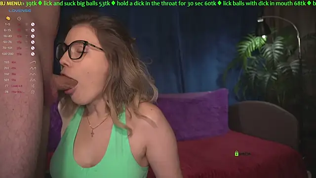 Snapshot of helena_play chatting on October 2025 09:16:02 PM helena play online show from October 2025 09:16:02 PM