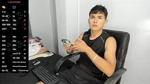 Jacobb Lee online show from February 2025 09:20:02 PM