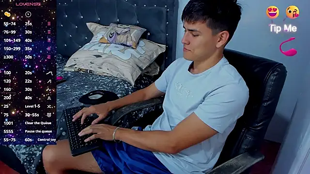 Jacobb Lee online show from September 2025 08:49:02 PM