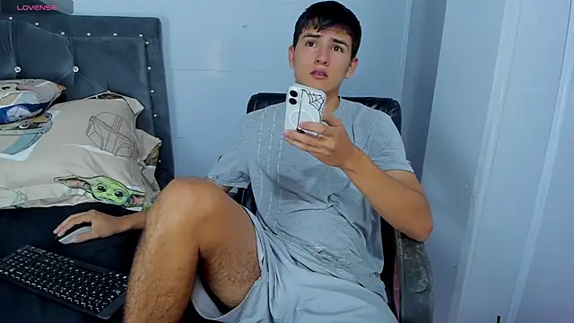 Jacobb Lee online show from November 2025 09:04:01 PM