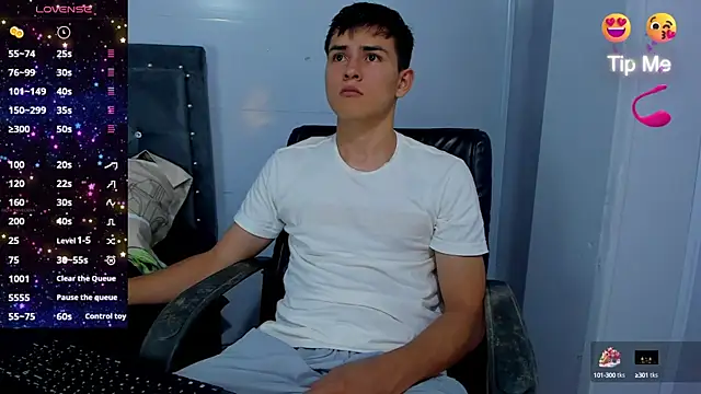 Jacobb Lee online show from November 2025 09:20:02 PM