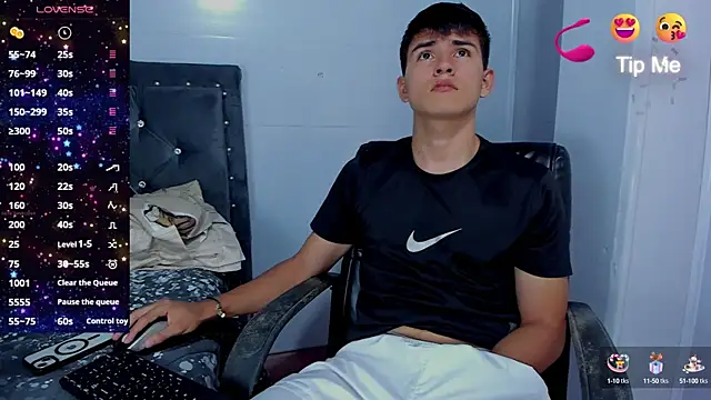 Jacobb Lee online show from September 2025 08:40:01 PM