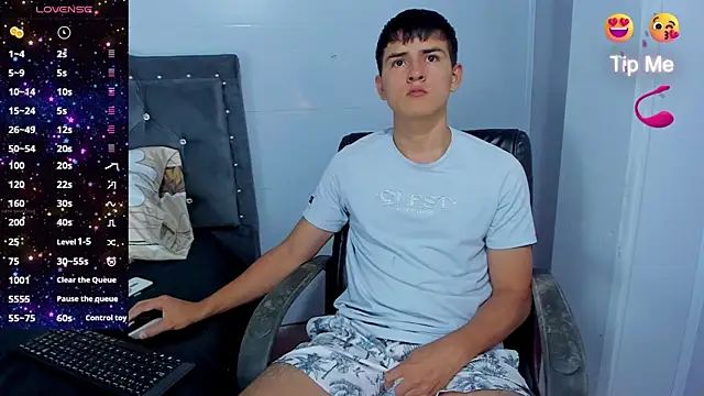 Jacobb Lee online show from November 2025 08:12:01 PM