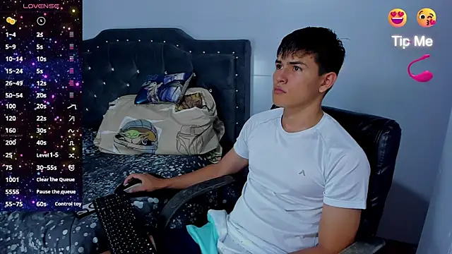 Jacobb Lee online show from October 2025 08:54:01 PM