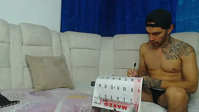 Hot Sharks  online show from March 2026 07:21:01 AM