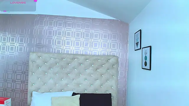 Sara Desire online show from March 2025 12:23:02 PM