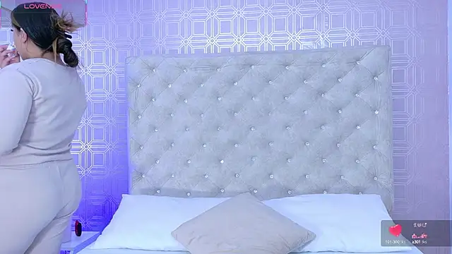 Sara Desire online show from September 2025 12:16:01 PM