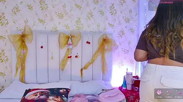 Sara Desire online show from December 2025 12:29:02 PM