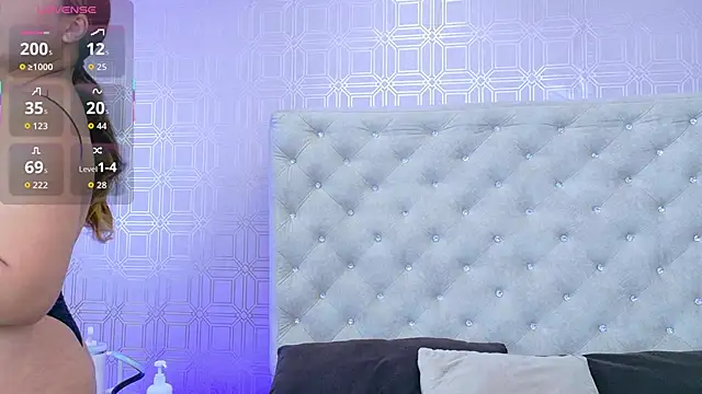 Sara Desire online show from September 2025 12:22:01 PM