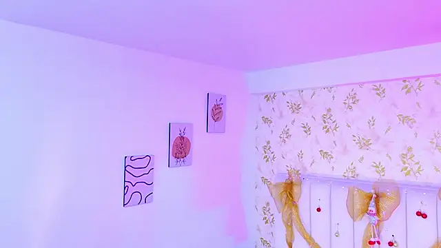 Sara Desire online show from December 2025 12:19:02 PM