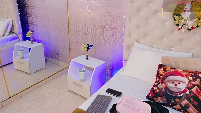 Sara Desire online show from November 2025 12:16:02 PM