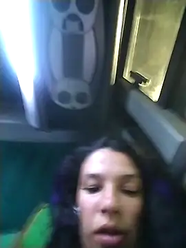 rebekka simpson online show from April 2026 11:50:01 PM