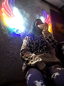 rebekka simpson online show from February 2025 11:15:01 PM