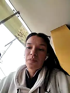 rebekka simpson online show from February 2025 07:02:01 PM