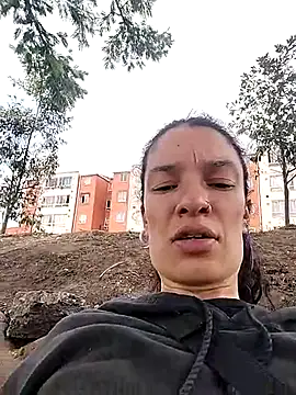 rebekka simpson online show from October 2025 03:02:01 PM