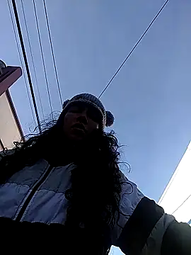 rebekka simpson online show from November 2025 11:48:01 AM