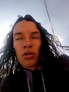 rebekka simpson online show from November 2025 01:59:02 PM