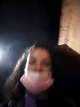 rebekka simpson online show from November 2025 01:27:02 AM