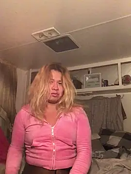 allissonw13 online show from February 2025 01:35:02 AM