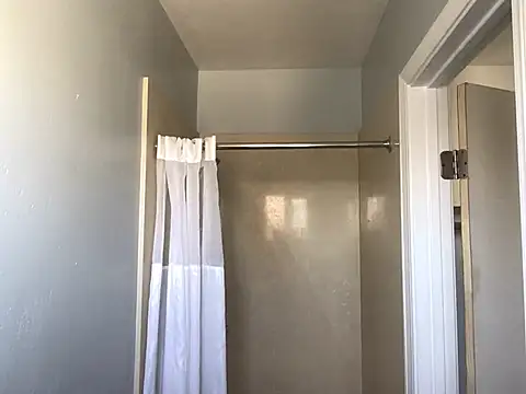 Snapshot of allissonw13 chatting on March 2026 04:05:01 PM allissonw13 online show from March 2026 04:05:01 PM