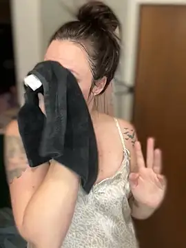 Blaze Baby online show from January 2026 04:32:02 PM