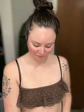 Blaze Baby online show from February 2026 03:21:01 PM