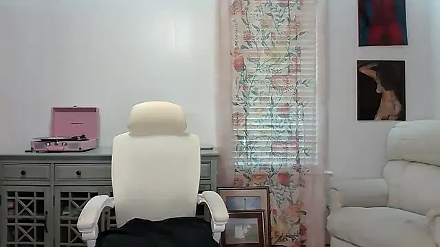 Blaze Baby online show from September 2025 02:39:02 PM