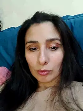 Bigyummmzul online show from May 2026 01:04:03 AM