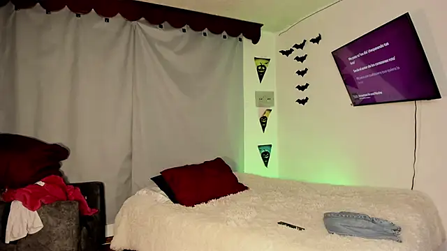 Teo skinny online show from April 2026 12:35:01 AM