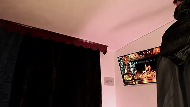 Snapshot of Teo_skinny chatting on October 2025 10:49:02 PM Teo skinny online show from October 2025 10:49:02 PM