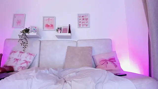 Malka Burning online show from January 2026 08:04:01 PM