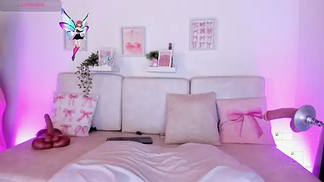 Malka Burning online show from November 2025 07:03:01 PM