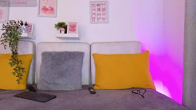 Malka Burning online show from March 2026 08:10:01 PM