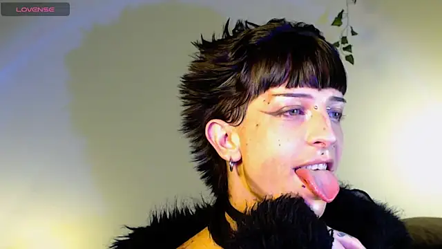 succubot online show from October 2025 06:45:02 AM