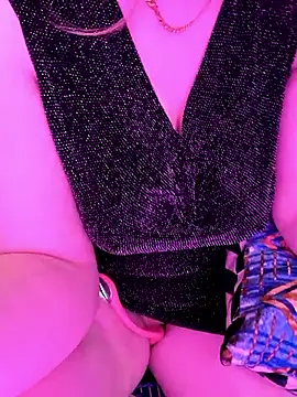 Afnane   charmouta online show from February 2026 07:33:01 PM