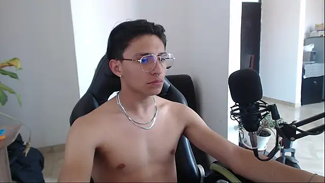 jay dimarco2 online show from December 2025 06:57:02 PM