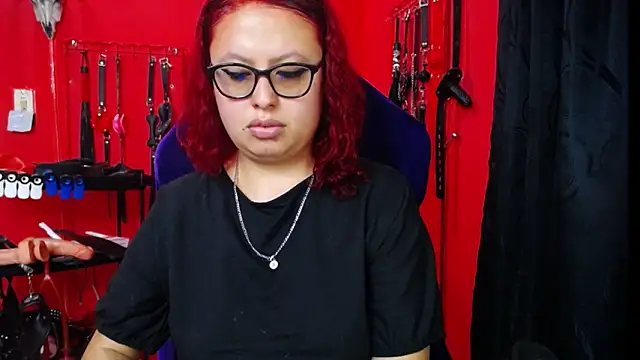 slave Rubi online show from May 2026 02:35:02 PM