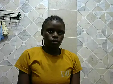 hottgirlval online show from May 2026 11:35:01 AM
