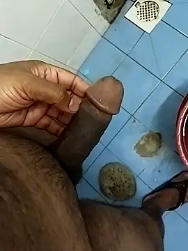 cenyon124 online show from October 2025 04:41:01 PM