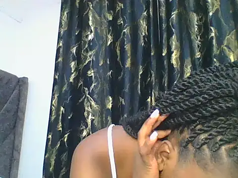 Snapshot of _Becky002 chatting on October 2025 07:58:01 PM Becky002 online show from October 2025 07:58:01 PM