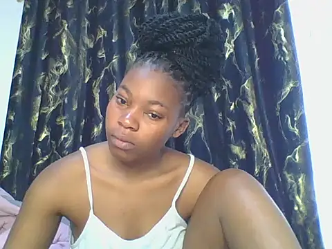 Snapshot of _Becky002 chatting on October 2025 08:38:02 AM Becky002 online show from October 2025 08:38:02 AM