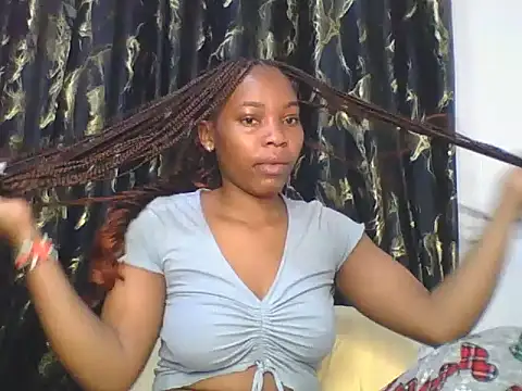 Snapshot of _Becky002 chatting on April 2026 10:32:02 AM Becky002 online show from April 2026 10:32:02 AM