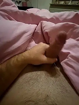 youniboy8899 online show from November 2025 09:57:01 AM