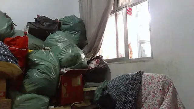 lizza monroe online show from December 2024 01:45:01 PM