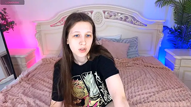 Snapshot of ur_kitty__ chatting on September 2025 12:11:02 PM ur kitty online show from September 2025 12:11:02 PM