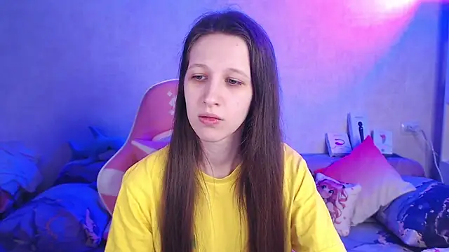 ur kitty   online show from February 2026 07:08:02 PM